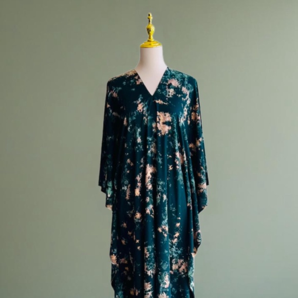 0016/ One Size Tie Dye Kaftan dark Green Color - Picture 9 of 13